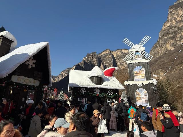 云台山冰挂亮肌