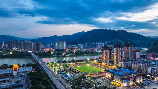 贵州虽是避暑大省，去消夏避暑也要选对地方