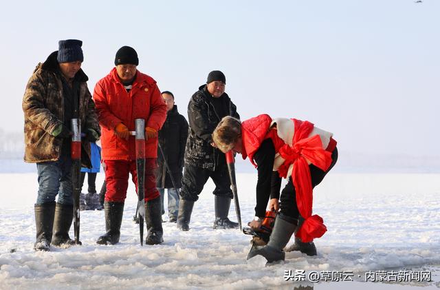 采头冰喽！呼和浩特欢乐冰雪节冰建启动