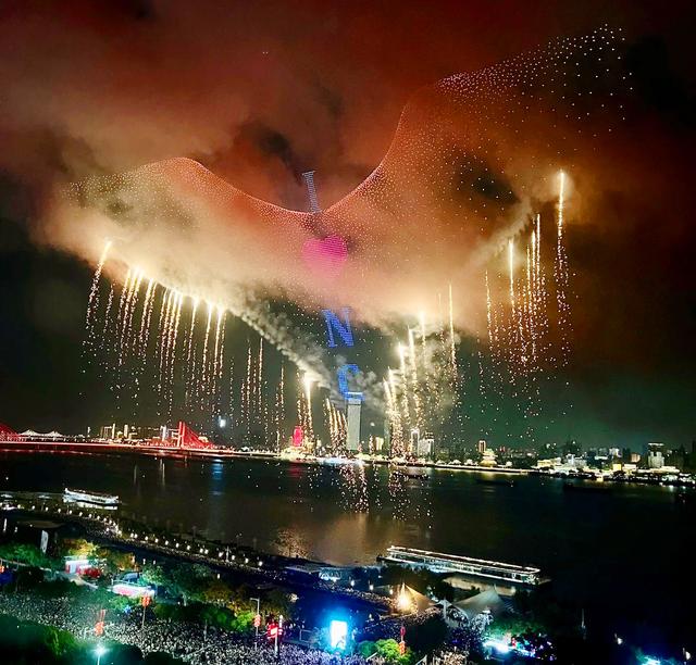 2025年南昌文旅杀疯了！十大名场面让全网狂刷“立刻出发”