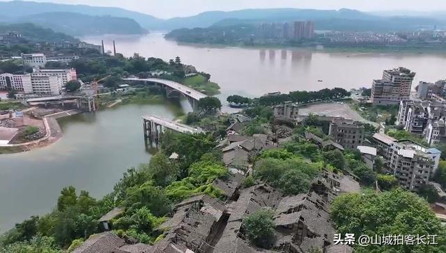 重庆2.5公里长的真正老街，房屋全是穿斗结构，很有历史价值！