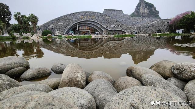 柳州：一座被江水抱着的奇城