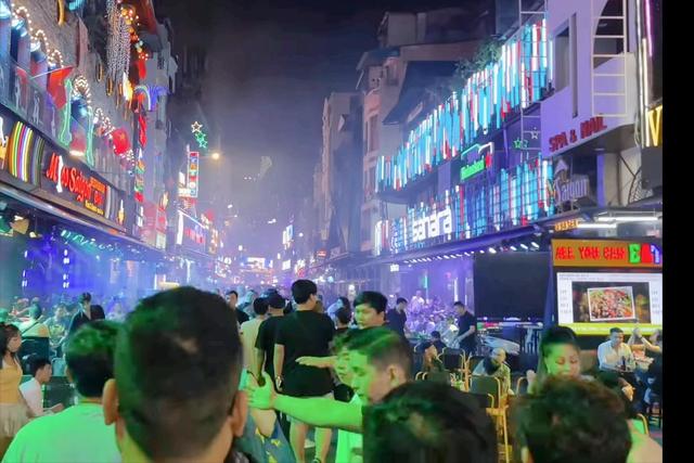 船到越南，船员一天奇幻游，女人热辣，范五老街夜魅难挡，真难忘