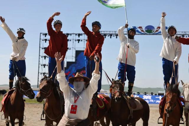 九色甘南香巴拉·玛曲第十六届格萨尔赛马会盛大开幕