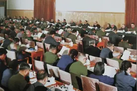 剧变1978：为什么邓小平要坚定支持改革开放？图片