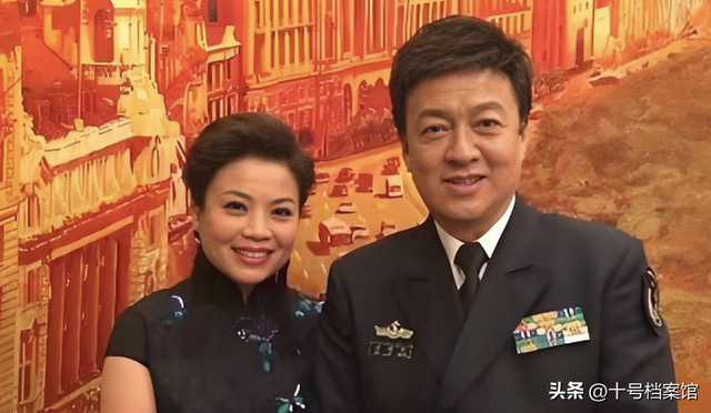 世上没有后悔药，57岁不婚不育靠"男闺蜜"陪伴的张也，原形毕露了