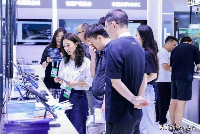 AI投资是泡沫还是未来？彭文生深度解析，颠覆你对未来科技的想象