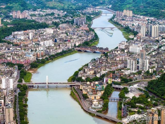 雅安旅游“封神榜”：6大绝景+11处国保，比成都更值得深度游！