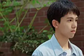 从《少年的你》到《承欢记》，27岁的他，依然满满的少年感图片