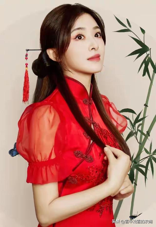 张含韵的奶欲更勾人	，36岁依旧童颜，身材却饱满成熟韵味满满