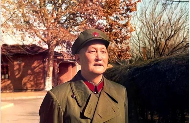 77年邓华复出，叶剑英问他有何要求，邓华：让我老哥重回部队工作