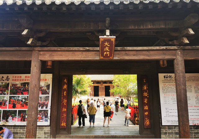 从成都出发，坐高铁游广元！