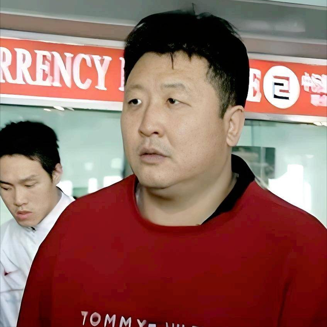 连娶3位徒弟，将奥运冠军变主妇，毁掉队员前途的他能有多离谱？