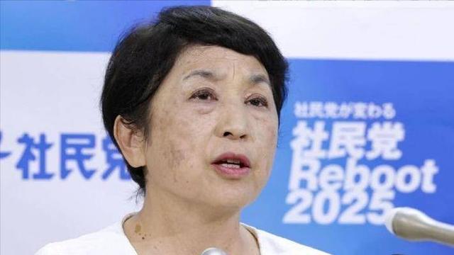 高市早苗正式道歉，贪污已实锤，最早月底倒台？中方回绝斩钉截铁