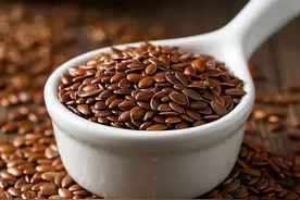 亚麻籽不适宜人群有哪些？分享亚麻籽油的食用方法，看完就懂了！图片