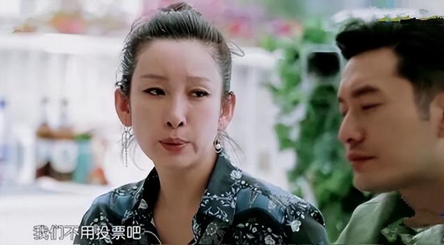 王新军没想到	，闫学晶人设崩塌不到半月，秦海璐因一句话口碑暴增