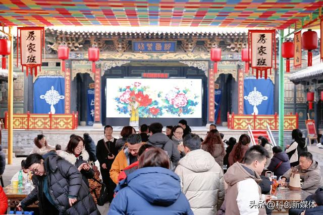 山西乔家大院焕新迎新春 非遗古韵绘就文旅新图景