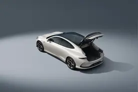 智己L6无图NOA实测，如何征服复杂路况的挑战？图片