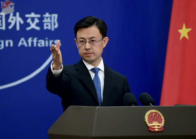 特朗普还未登机访华，大批美国坦克将运往台岛，解放军动作更大