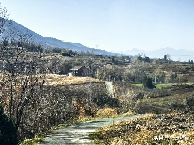蓝田连导航都没有的路，我小半天竟然过了5个峪口！也是长本事了