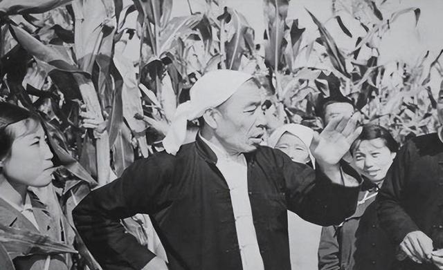 1975年，毛主席召开政治局会议，会前提醒陈永贵：不要住在钓鱼台