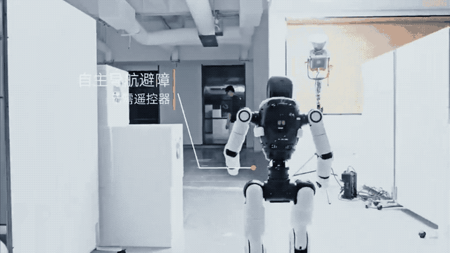 灵犀X2成首个完成韦伯斯特空翻机器人
