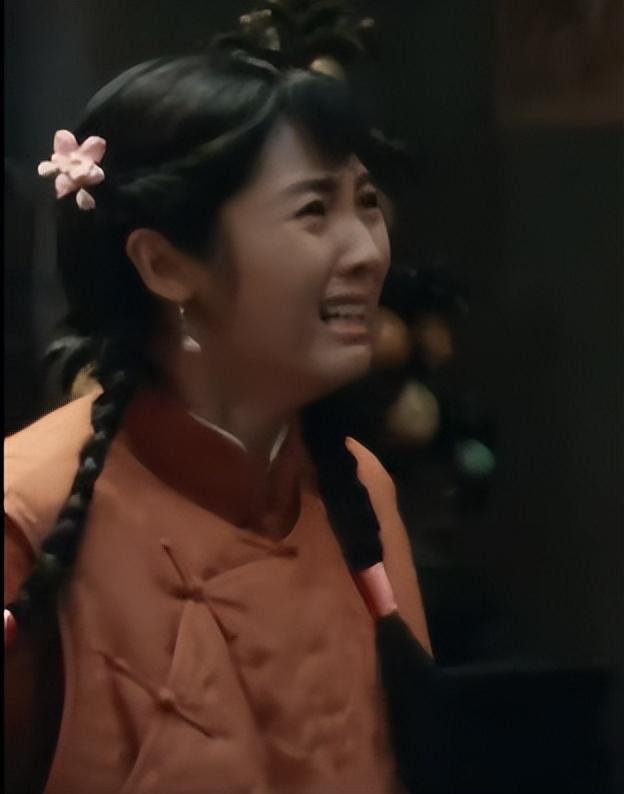 不会演就别尬演！《生万物》最大的败笔，就是请了“戏混子”的她