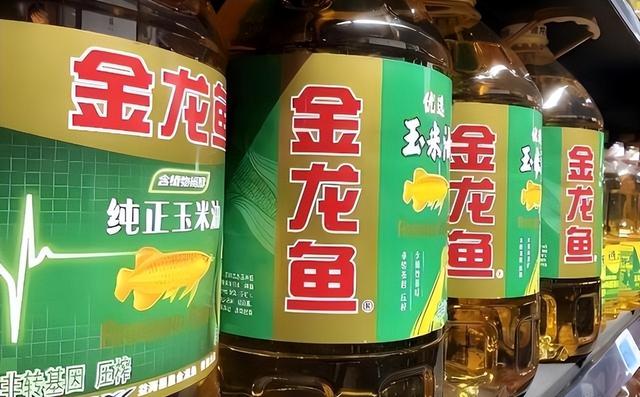 新加坡总理公开支持高市后，被罚18亿账单的金龙鱼，凉得更快了