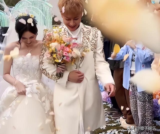 黄子韬大婚，徐艺洋戴500克婚戒，黄子韬突发尴尬症，喜婆婆太逗