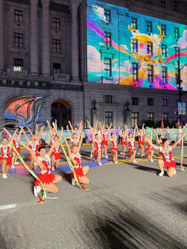 剧透来了！上海旅游节大巡游正在彩排中，小布带你抢先看→