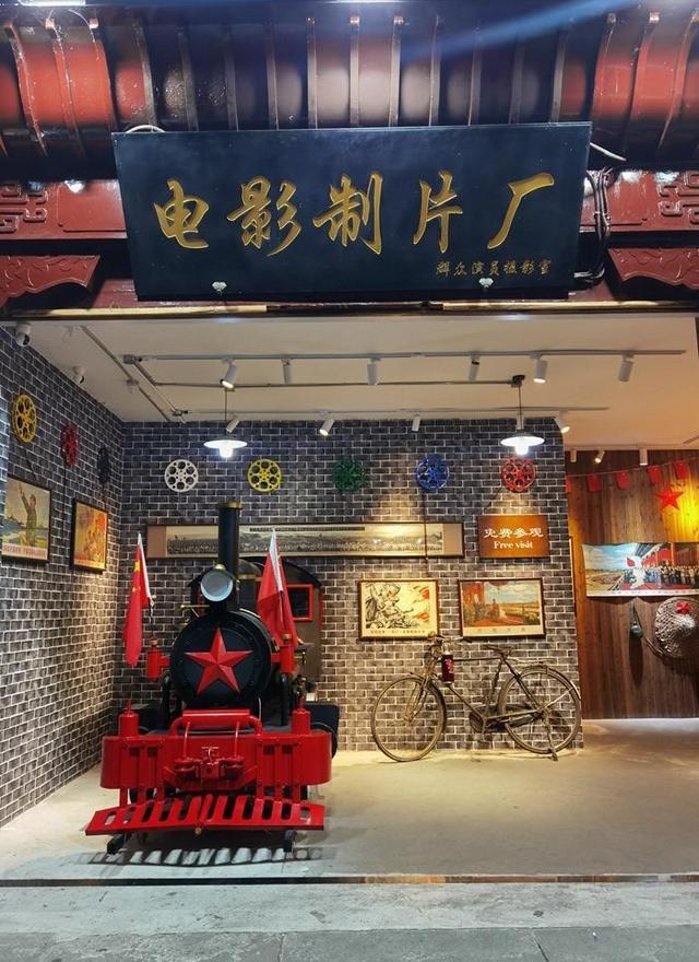 游安徽屯溪老街和徽州古城