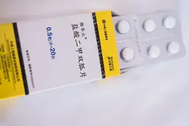 【完整版】糖尿病常用的降糖药物，用法解析与不良反应图片