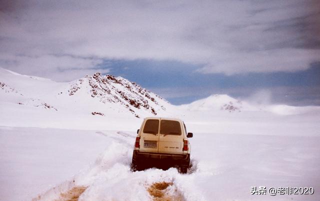 从此不再胡乱结伴：我没把你丢在无人区，仅仅因为你是女人