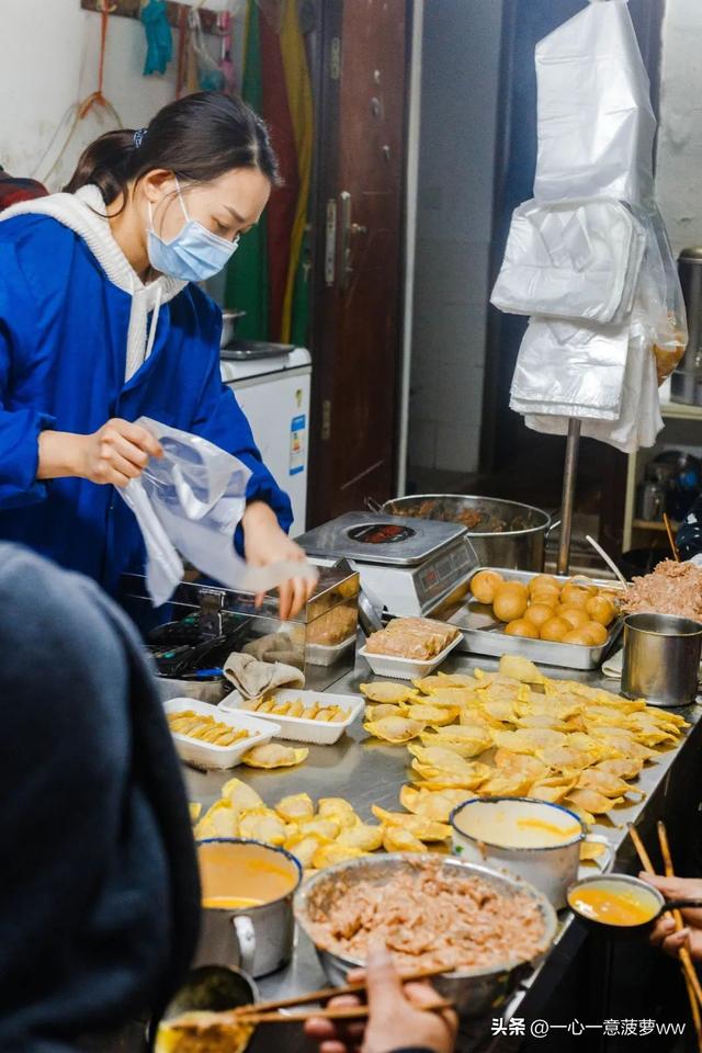 南京地铁 5 号线逛吃攻略：坐着地铁解锁主城烟火气