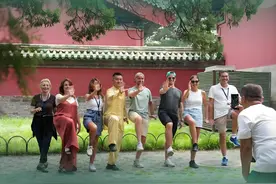 一周坐班三天的携程，市值突破3200亿图片