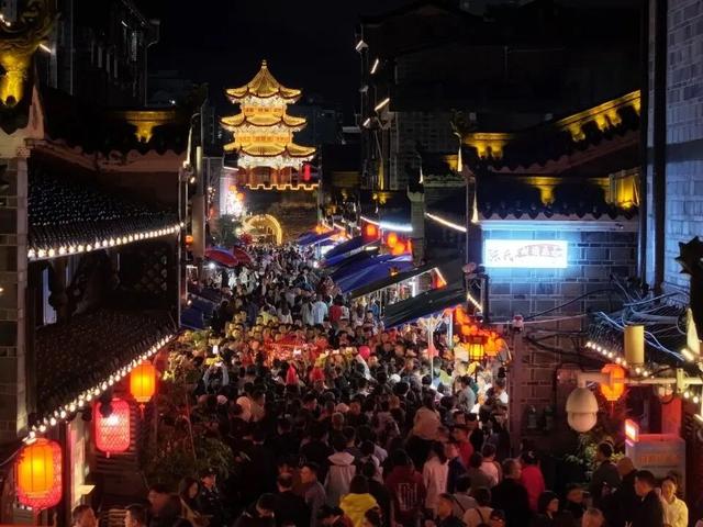 【 “雨” 你相约】国庆假期圆满收官！石泉文旅市场“热”力全开，魅力再升级！