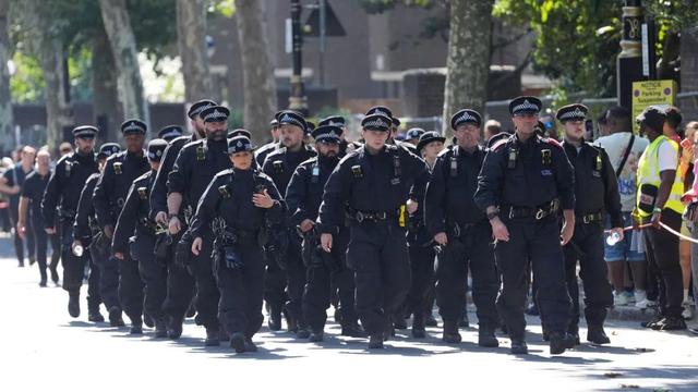 英政府曾考虑花20亿镑为全民购买ChatGPT！