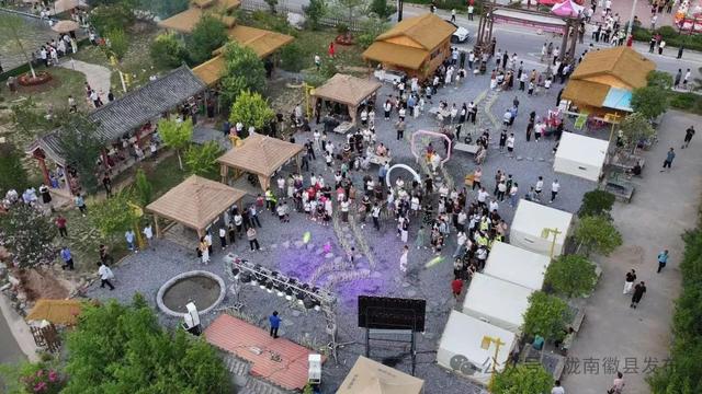 徽县虞关乡燧云关星海仙踪露营基地开业
