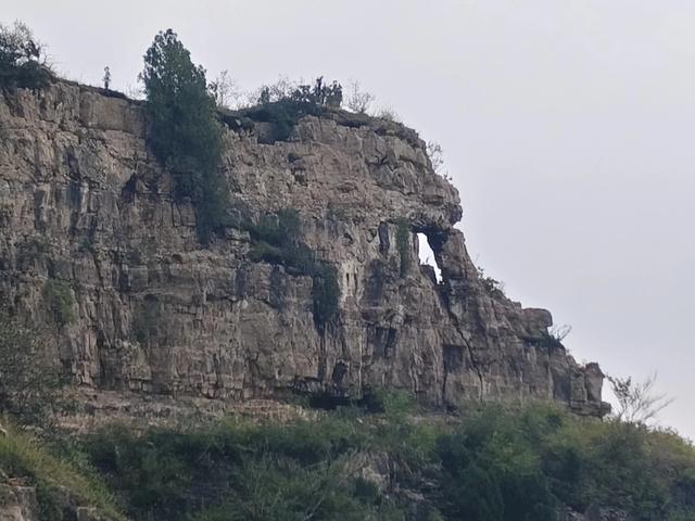 探访博山源泉郑家庄月亮门象鼻子山