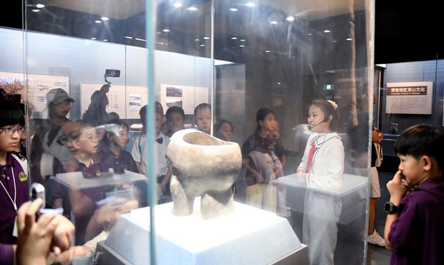 秦风渭水共传承——秦陵博物院与渭博开展小讲解员培训交流活动