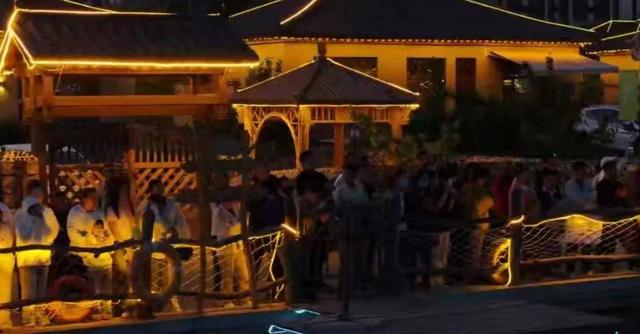 围炉煮茶、打铁花、露天电影……长春这里假期超热闹