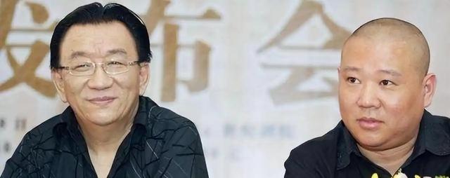 79岁侯耀华晚年凄凉！独居北京无保姆照料，家里脏乱差环境寒酸