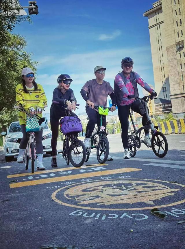 骑友们看过来，戒台寺这条路氛围感上来了→→→
