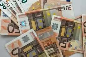 为什么普通人很难赚大钱？揭秘成功之路的不容易图片