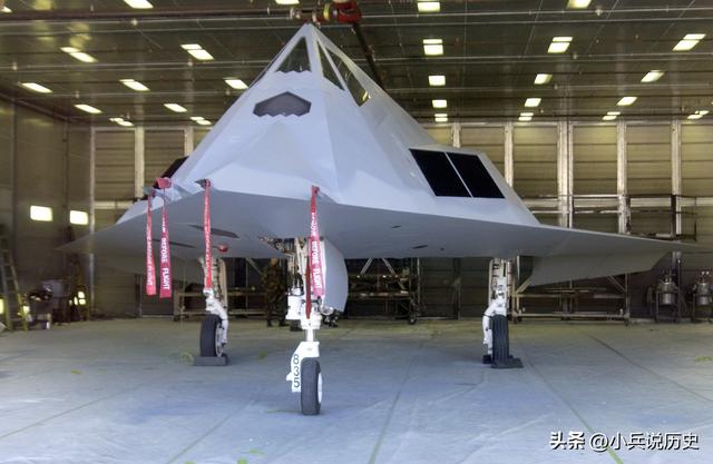 F-117没装雷达还能精准打击？靠的是啥黑科技？