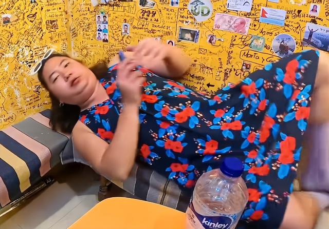 韩国小伙在印度挑战女装出行，想要看是否会有危险，结果直接被骗