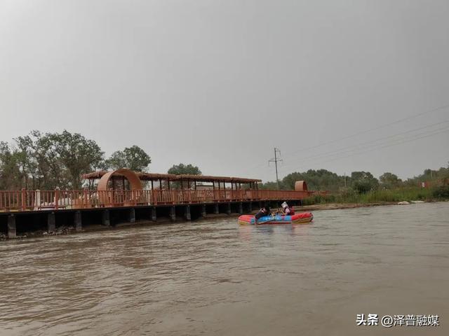 泽普县喀什第一漂流：助力旅游业态丰富发展