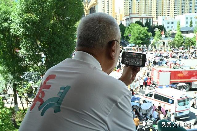 红军后代相聚越西 为越西文旅发展注入厚重红色底蕴