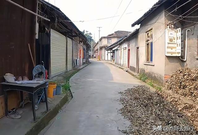 成都被冷落的古场镇，停留在70年前，附近美食诱人被严重低估！