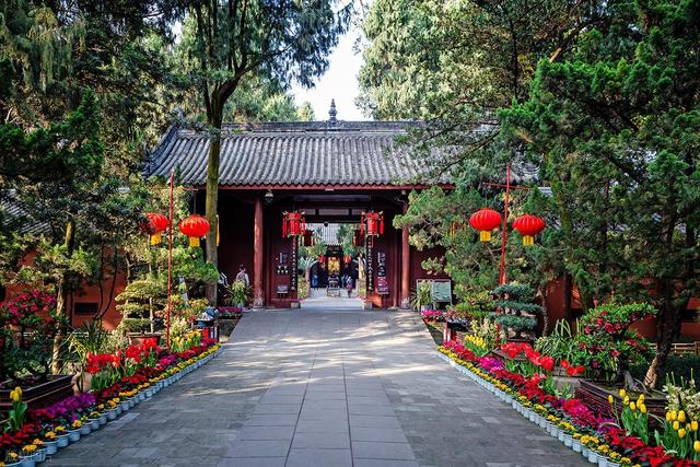 成都必去十大景点排行榜，这才是成都最值得去的10个景点，收好！